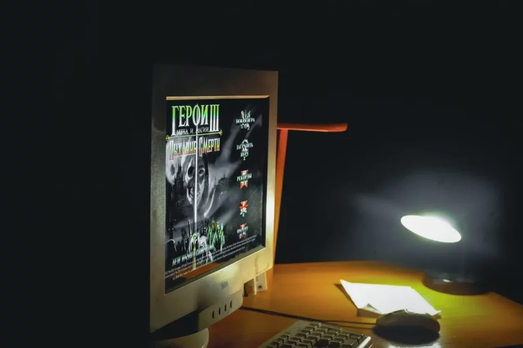 Выставка Мир Героев