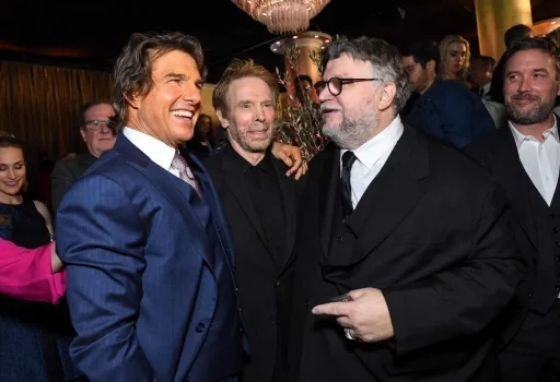 Гильермо дель Торо и Том Круз