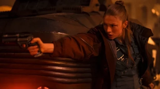 Вышел дебютный трейлер сериала «Бегущий по лезвию 2099»